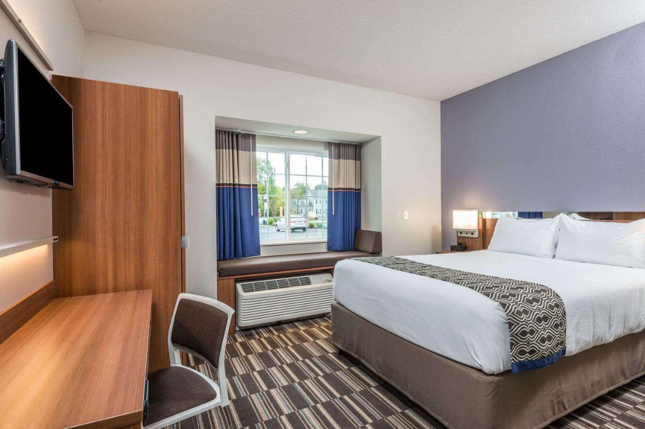 Microtel Inn By Wyndham Long Island City New York Eksteriør bilde