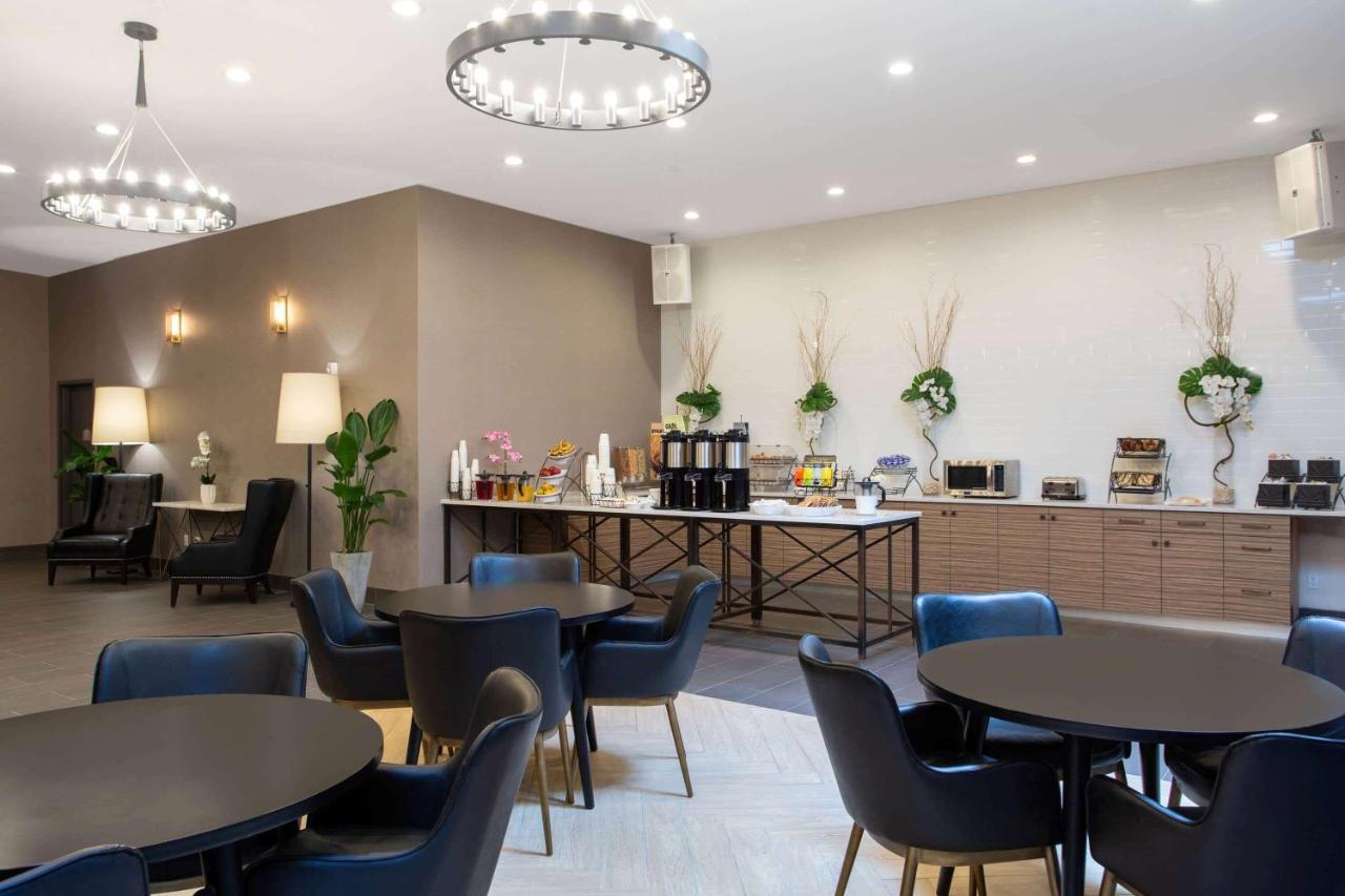 Microtel Inn By Wyndham Long Island City New York Eksteriør bilde